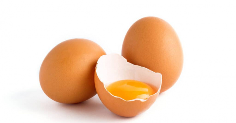   Утиные яйца против куриных яиц - куриные яйца