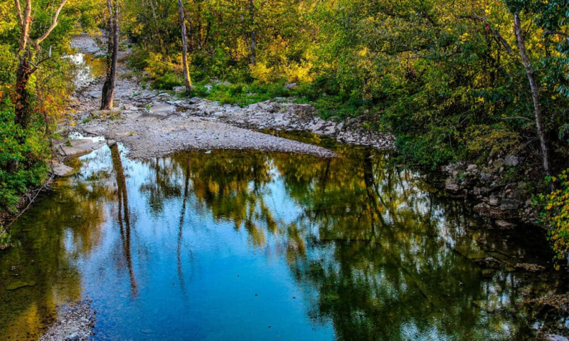   Vodna pot Crooked Creek v Arkansasu